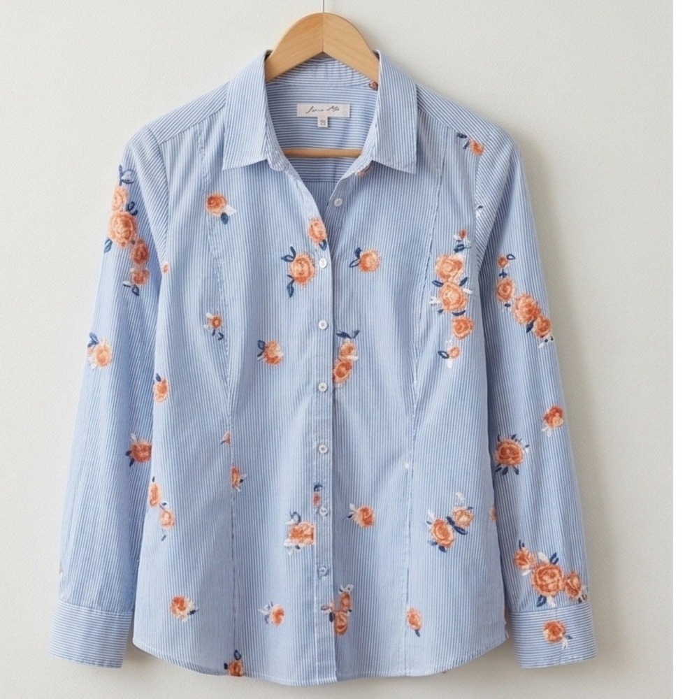 Foxcroft NYC 14 Shaped Blue White Striped Floral‎ Embroidered Button Up Shirt